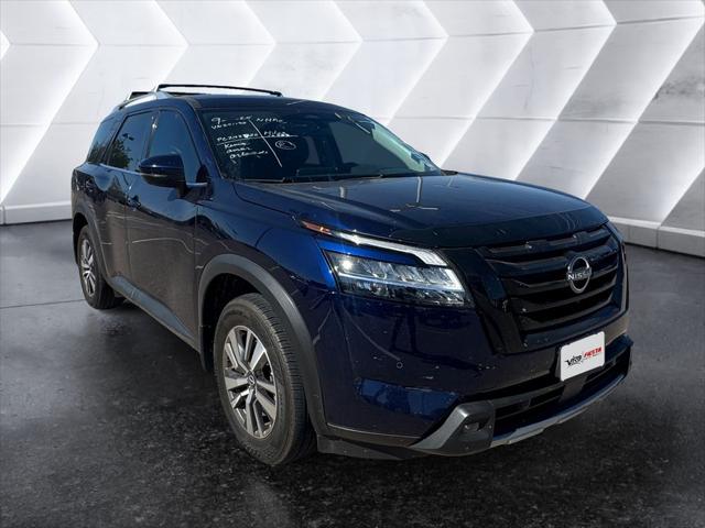 2023 Nissan Pathfinder SL FWD 2023 Nissan Pathfinder SL FWD