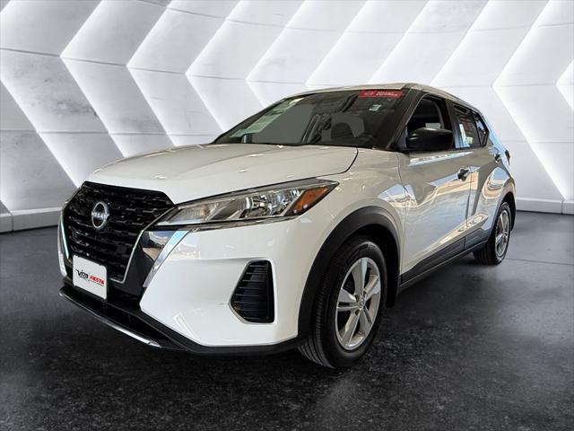 2024 Nissan Kicks S Xtronic CVT
