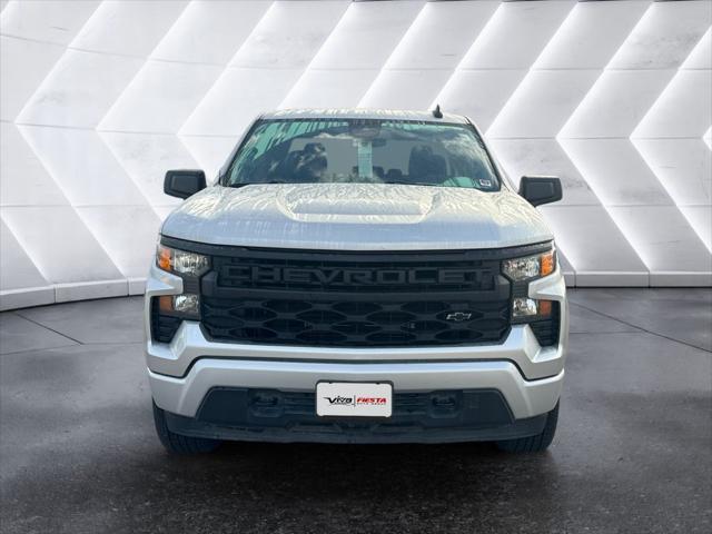 2022 Chevrolet Silverado 1500 4WD Crew Cab Short Bed Custom