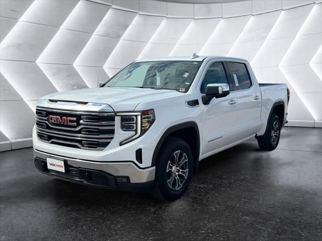 2024 GMC Sierra 1500 2WD Crew Cab Short Box SLT