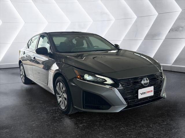 2025 Nissan Altima S FWD