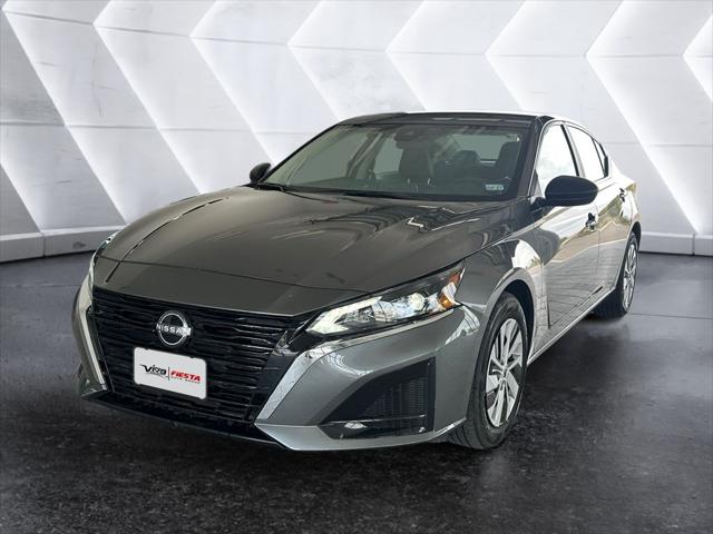 2025 Nissan Altima S FWD