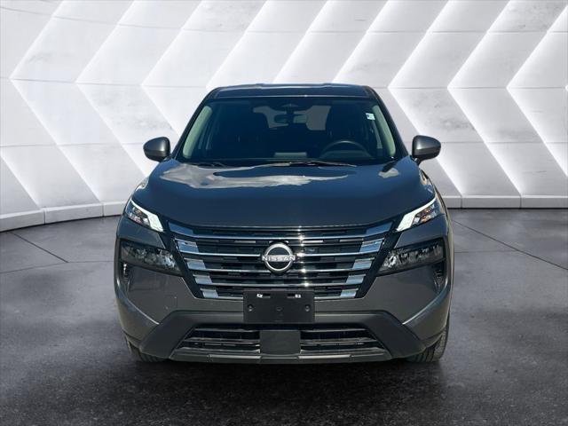 2024 Nissan Rogue SV FWD