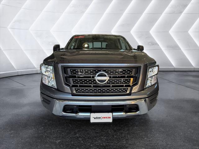 2024 Nissan TITAN Crew Cab SV 4x4 2024 Nissan TITAN Crew Cab SV 4x4