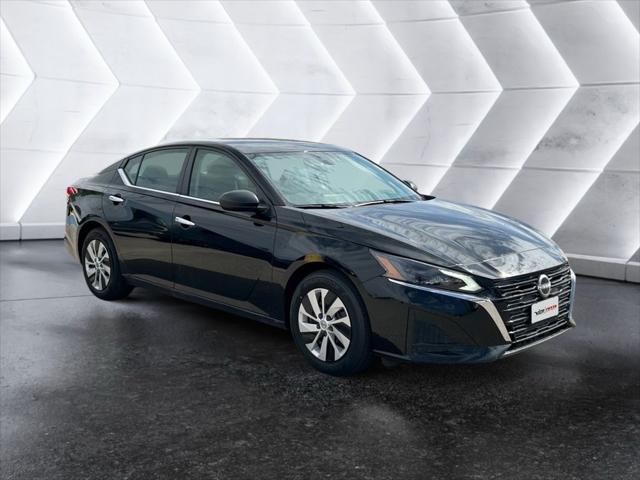 2025 Nissan Altima S FWD