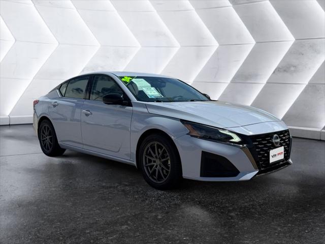 2024 Nissan Altima SR VC-Turbo FWD