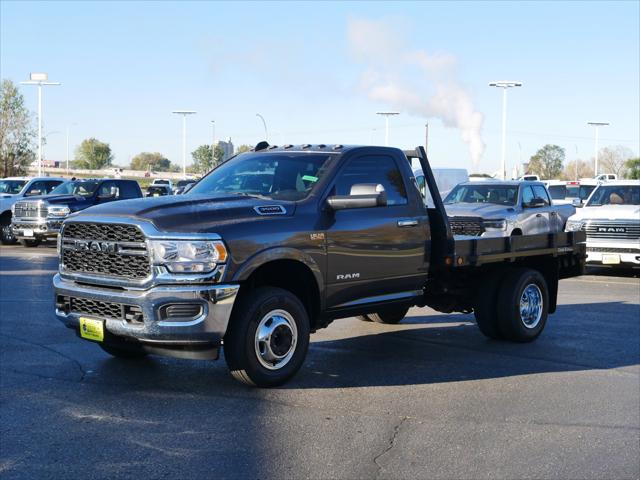 2022 RAM 3500 Chassis Tradesman/SLT
