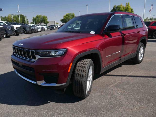2025 Jeep Grand Cherokee GRAND CHEROKEE L LAREDO 4X4 2025 Jeep Grand Cherokee GRAND CHEROKEE L LAREDO 4X4