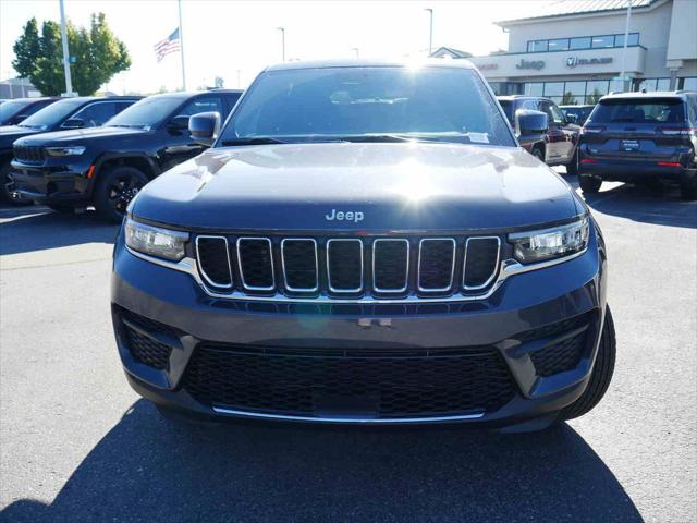 2025 Jeep Grand Cherokee GRAND CHEROKEE LAREDO X 4X4 2025 Jeep Grand Cherokee GRAND CHEROKEE LAREDO X 4X4