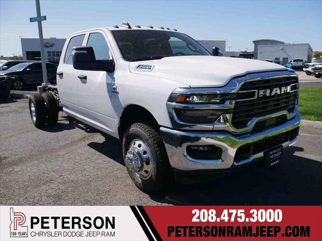 2025 RAM Ram 3500 Chassis Cab RAM 3500 TRADESMAN CREW CAB CHASSIS 4X4 60 CA 2025 RAM Ram 3500 Chassis Cab RAM 3500 TRADESMAN CREW CAB CHASSIS 4X4 60 CA
