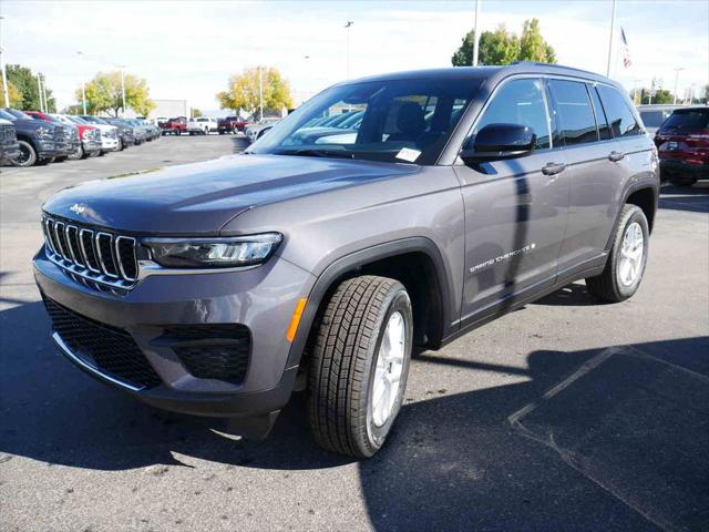2025 Jeep Grand Cherokee GRAND CHEROKEE LAREDO X 4X4 2025 Jeep Grand Cherokee GRAND CHEROKEE LAREDO X 4X4