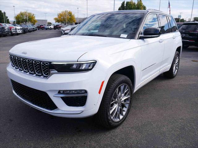 2025 Jeep Grand Cherokee GRAND CHEROKEE SUMMIT 4X4