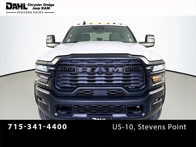 2025 RAM Ram 5500 Chassis Cab RAM 5500 TRADESMAN CHASSIS CREW CAB 4X4 84 CA 2025 RAM Ram 5500 Chassis Cab RAM 5500 TRADESMAN CHASSIS CREW CAB 4X4 84 CA