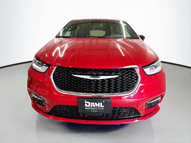 2025 Chrysler Pacifica PACIFICA SELECT AWD