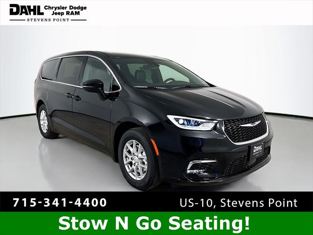 2025 Chrysler Pacifica PACIFICA SELECT