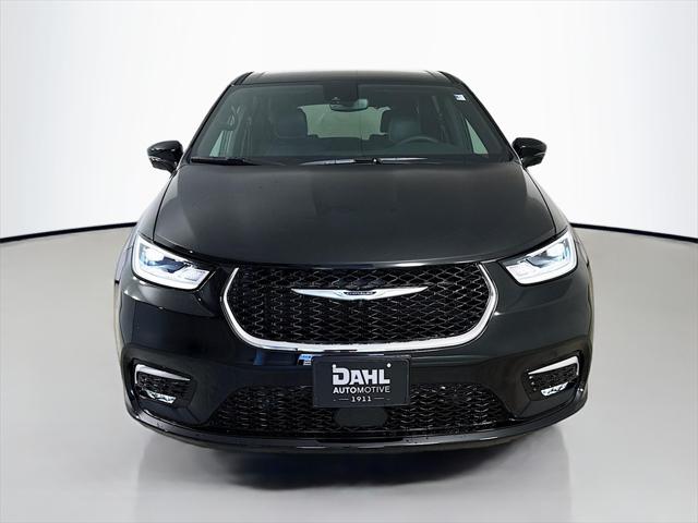 2025 Chrysler Pacifica PACIFICA SELECT