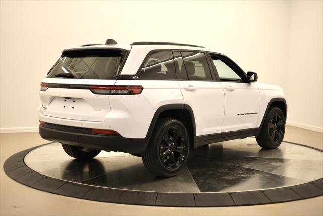 2023 Jeep Grand Cherokee Altitude 4x4