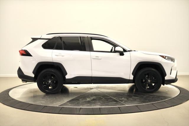 2021 Toyota RAV4 XLE 2021 Toyota RAV4 XLE