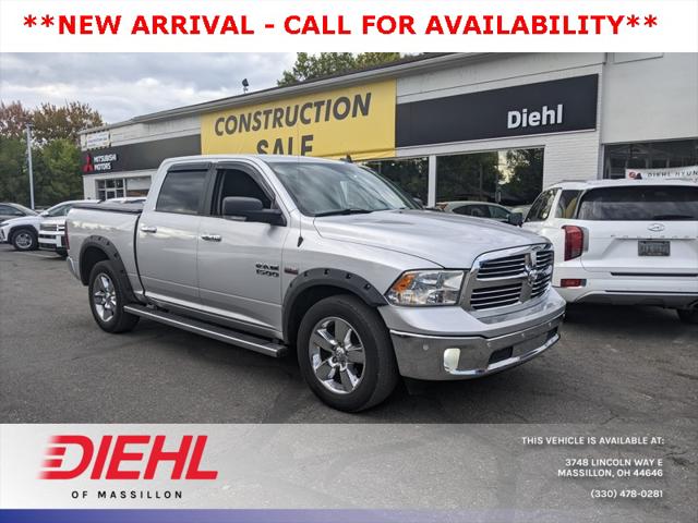 2017 RAM 1500 Big Horn Crew Cab 4x4 57 Box