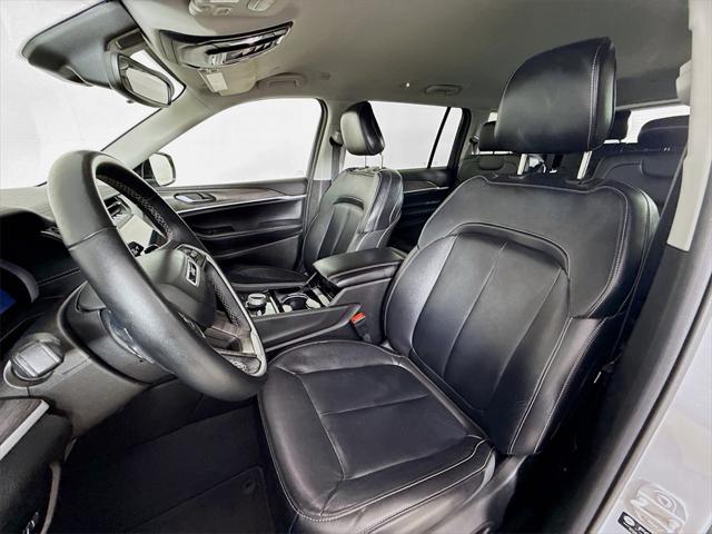 2022 Jeep Grand Cherokee L Limited 4x4 2022 Jeep Grand Cherokee L Limited 4x4