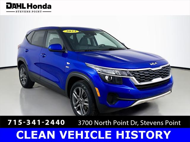 2023 Kia Seltos LX 2023 Kia Seltos LX