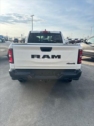 2025 RAM Ram 1500 RAM 1500 WARLOCK CREW CAB 4X4 57 BOX
