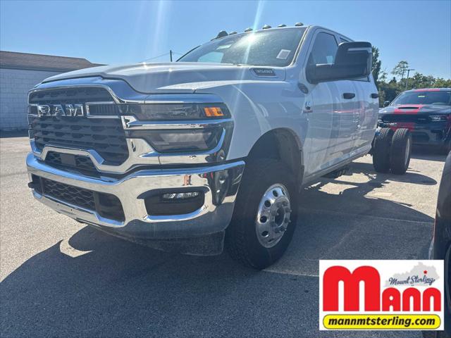 2026 RAM Ram 3500 Chassis Cab RAM 3500 TRADESMAN CREW CAB CHASSIS 4X4 60 CA 2026 RAM Ram 3500 Chassis Cab RAM 3500 TRADESMAN CREW CAB CHASSIS 4X4 60 CA