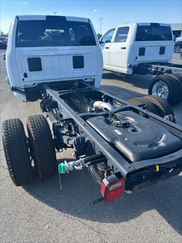 2026 RAM Ram 3500 Chassis Cab RAM 3500 TRADESMAN CREW CAB CHASSIS 4X4 60 CA 2026 RAM Ram 3500 Chassis Cab RAM 3500 TRADESMAN CREW CAB CHASSIS 4X4 60 CA