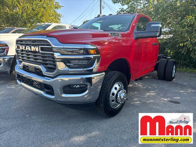 2026 RAM Ram 3500 Chassis Cab RAM 3500 TRADESMAN CHASSIS REGULAR CAB 4X4 60 CA 2026 RAM Ram 3500 Chassis Cab RAM 3500 TRADESMAN CHASSIS REGULAR CAB 4X4 60 CA