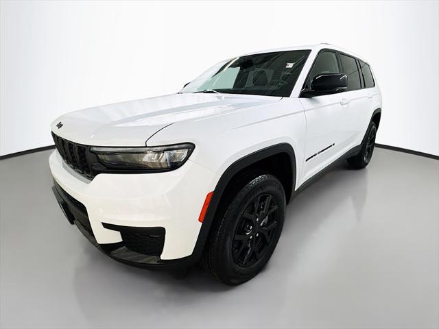 2025 Jeep Grand Cherokee GRAND CHEROKEE L ALTITUDE X 4X4