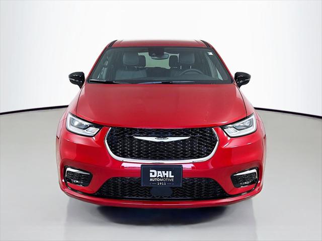 2025 Chrysler Pacifica PACIFICA SELECT