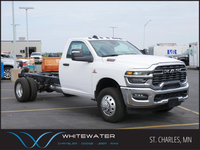2026 RAM Ram 3500 Chassis Cab RAM 3500 TRADESMAN CHASSIS REGULAR CAB 4X4 84 CA