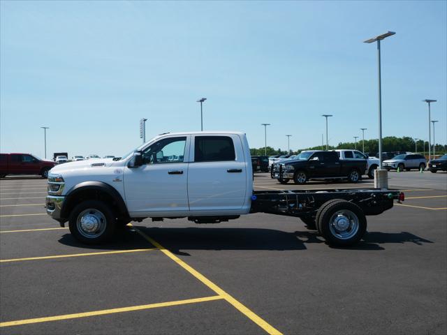 2025 RAM Ram 5500 Chassis Cab RAM 5500 TRADESMAN CHASSIS CREW CAB 4X4 60 CA 2025 RAM Ram 5500 Chassis Cab RAM 5500 TRADESMAN CHASSIS CREW CAB 4X4 60 CA