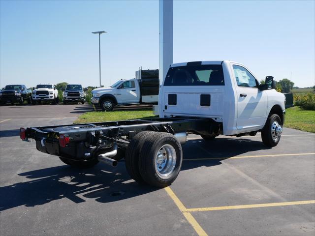 2026 RAM Ram 3500 Chassis Cab RAM 3500 TRADESMAN CHASSIS REGULAR CAB 4X4 84 CA 2026 RAM Ram 3500 Chassis Cab RAM 3500 TRADESMAN CHASSIS REGULAR CAB 4X4 84 CA