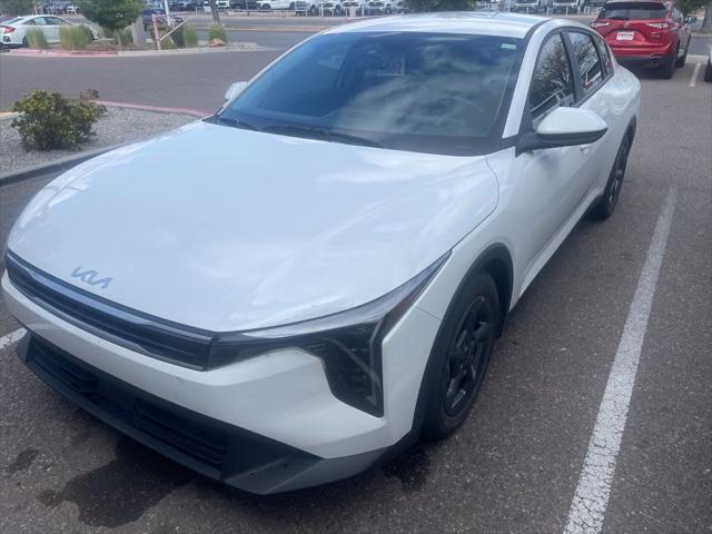 2025 Kia K4 LXS 2025 Kia K4 LXS