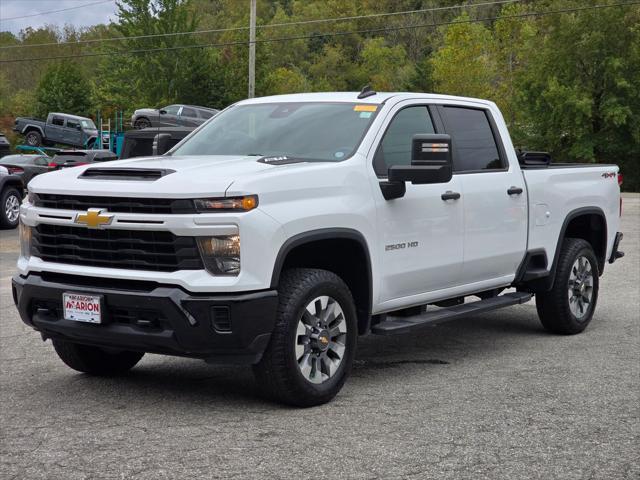 2024 Chevrolet Silverado 2500HD 4WD Crew Cab Standard Bed Custom