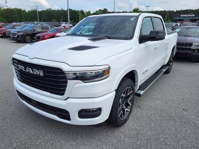 2025 RAM 1500 Laramie Crew Cab 4x4 57 Box