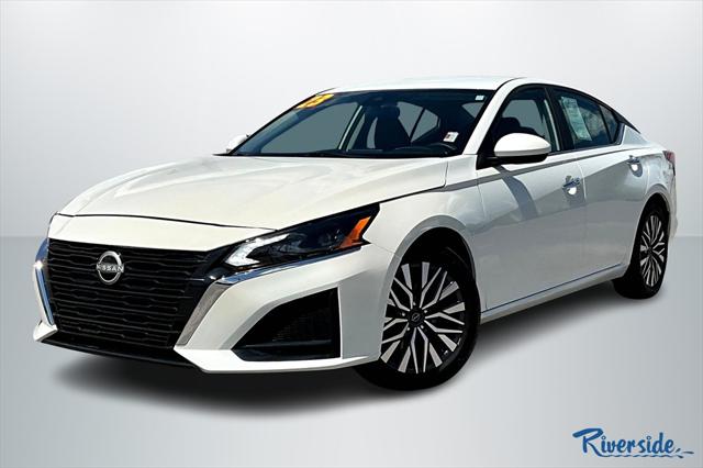2023 Nissan Altima SV FWD
