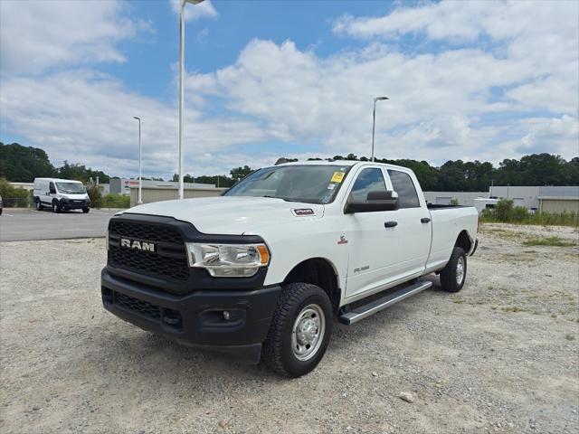 2022 RAM 2500 Tradesman Crew Cab 4x4 8 Box 2022 RAM 2500 Tradesman Crew Cab 4x4 8 Box
