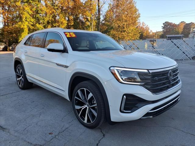2025 Volkswagen Atlas Cross Sport 2.0T SEL Premium R-Line