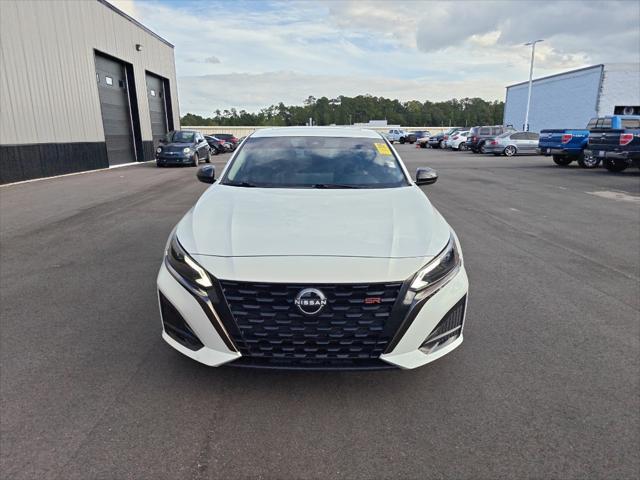2023 Nissan Altima SR FWD
