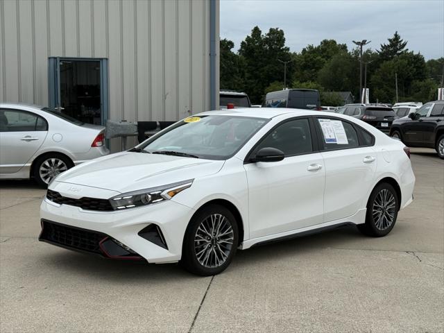 2023 Kia Forte GT-Line 2023 Kia Forte GT-Line