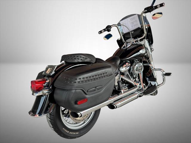2023 Harley-Davidson Heritage Classic 114 