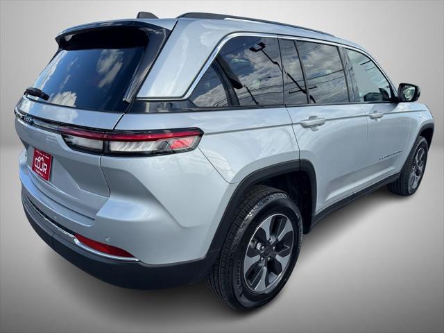 2022 Jeep Grand Cherokee 4xe Limited 4x4 2022 Jeep Grand Cherokee 4xe Limited 4x4