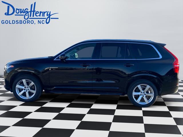 2021 Volvo XC90 T5 Momentum 7 Passenger
