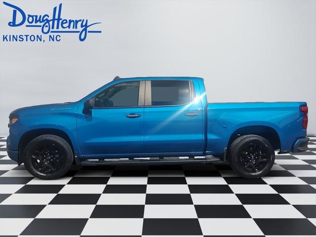 2023 Chevrolet Silverado 1500 2WD Crew Cab Short Bed Custom