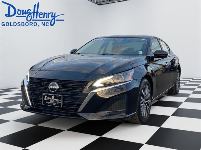 2024 Nissan Altima SV FWD