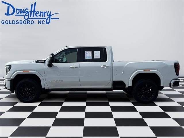 2024 GMC Sierra 2500HD 4WD Crew Cab Standard Bed AT4 2024 GMC Sierra 2500HD 4WD Crew Cab Standard Bed AT4