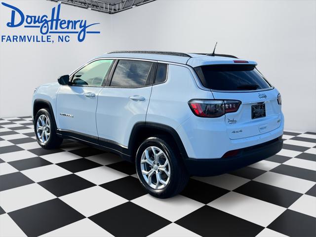 2024 Jeep Compass Latitude 4x4 2024 Jeep Compass Latitude 4x4