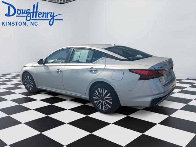 2024 Nissan Altima SV FWD